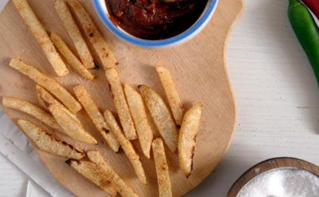 Kohlrabi Fries with Curry Ketchup