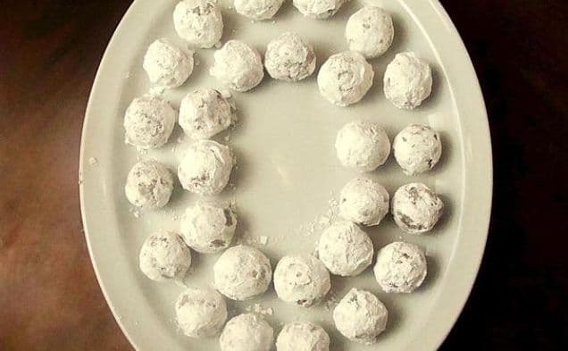 Authentic Kentucky Bourbon Balls