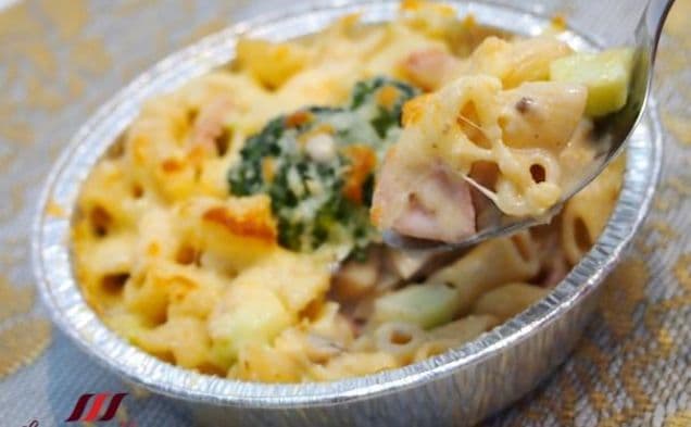 Cheesy Ham and Shrimp Macaroni Au Gratin