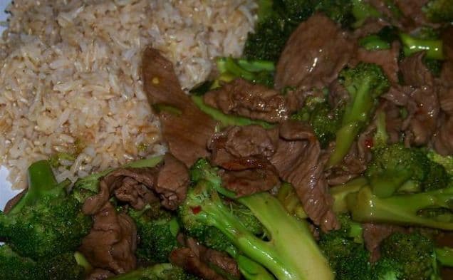 Chili and Garlic Spiced Beef and Broccoli Stir Fry