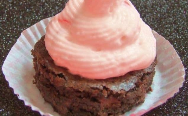 Fudge Brownie Bites With Cherry Mousse
