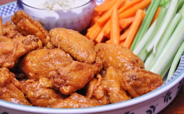 Hooter's Hot Wings (Copy Cat )