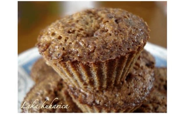 Mocca Cupcakes With Dried Fruit