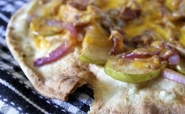 Pita Pizzas with Sautéed Apples and Bacon