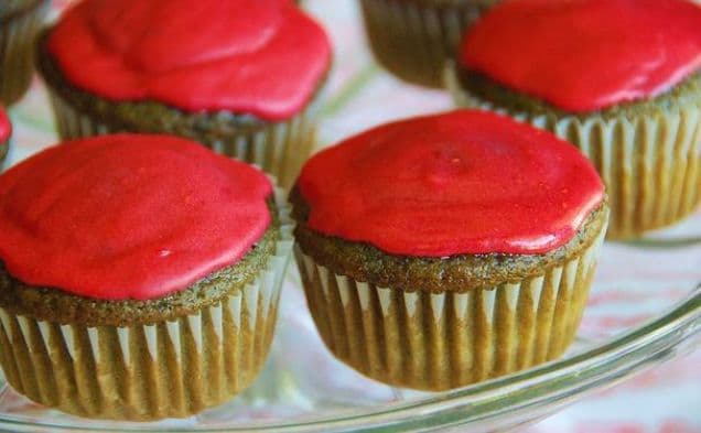 Raspberry Cupcakes With Raspberry Icing