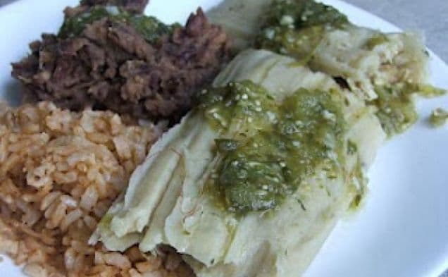 Salsa Verde Chicken Tamales