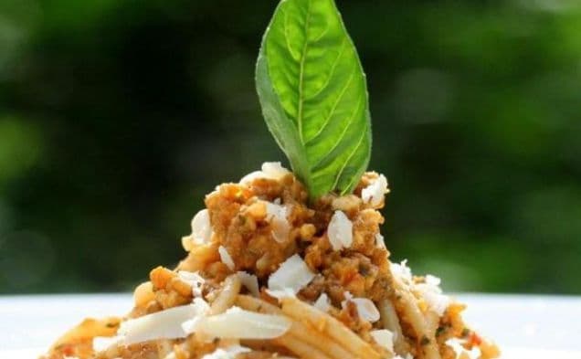 Spaghetti With Pesto Trapanese