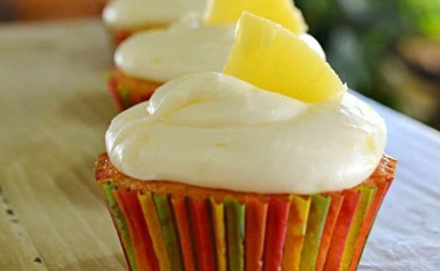 Tropical Pineapple Cupcakes