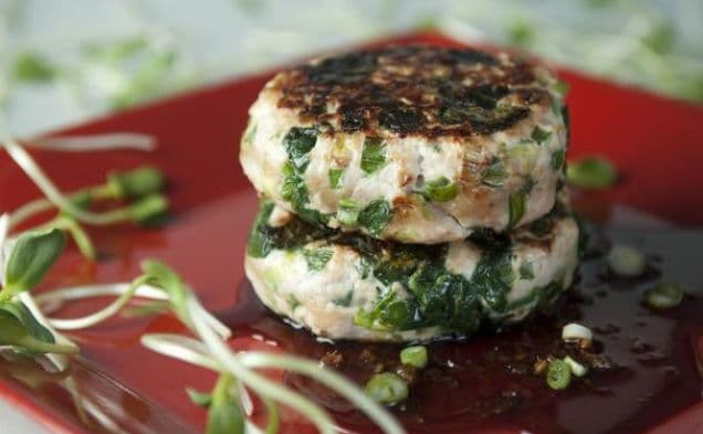 Turkey-Spinach Burgers With Sweet Soy-Ginger Sauce
