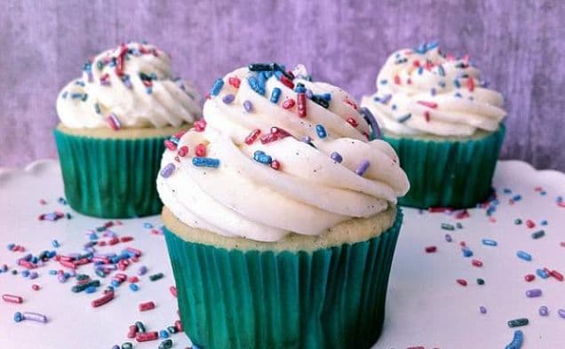 Vanilla Bean Cupcakes