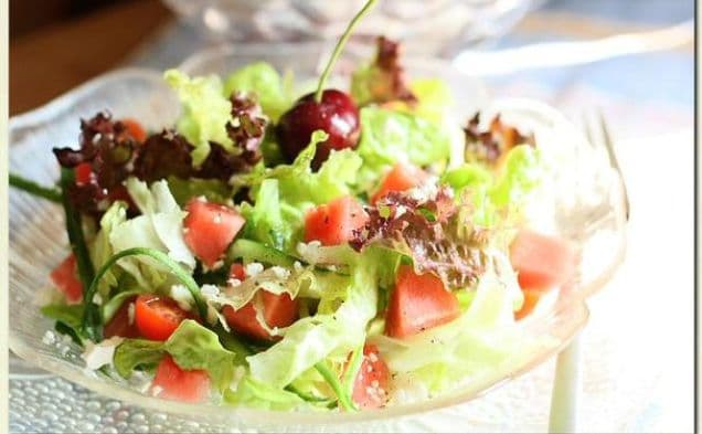 Watermelon Leaf Lettuce Salad With Light Feta