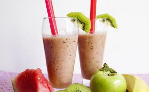 Watermelon, Kiwi, Apple and Frozen Banana Smoothie