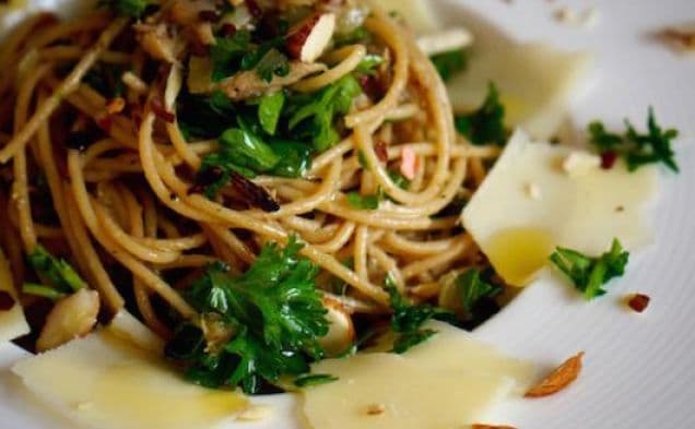 Mediterranean-inspired Tuna Almond Whole-wheat Spaghetti