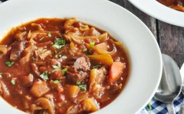 Slow Cooker Shanghai-Style Beef Borscht