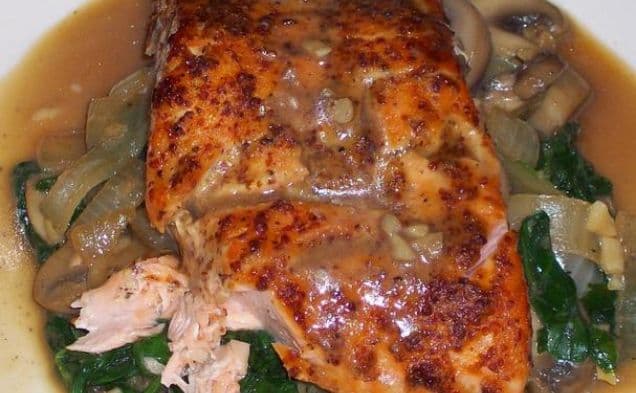 Asian Honey Mustard Salmon On Spinach and Mushrooms