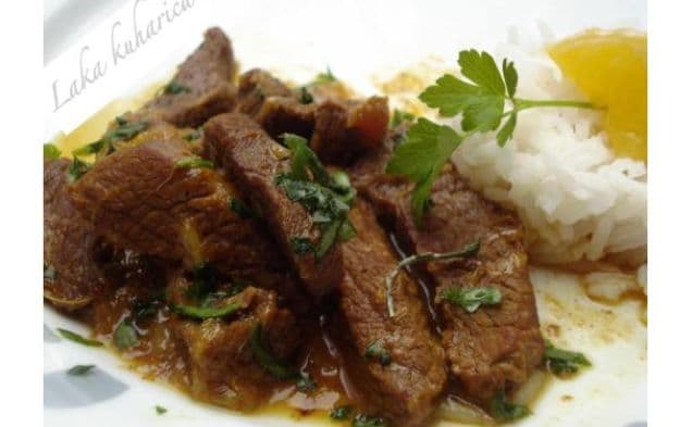 Beef With Oranges and Spices
