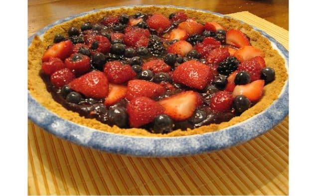 Blackberry-Raspberry Pie
