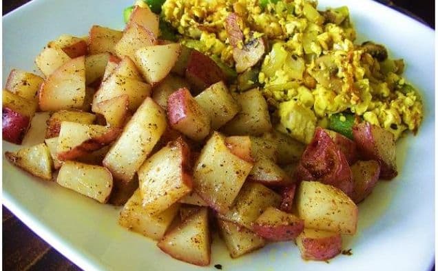 Country Breakfast: Tofu and Veggie Scramble With Home Fries