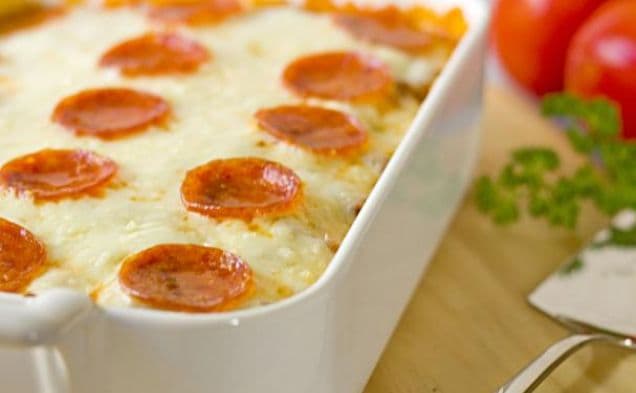 Easy Cheesy Pizza Casserole
