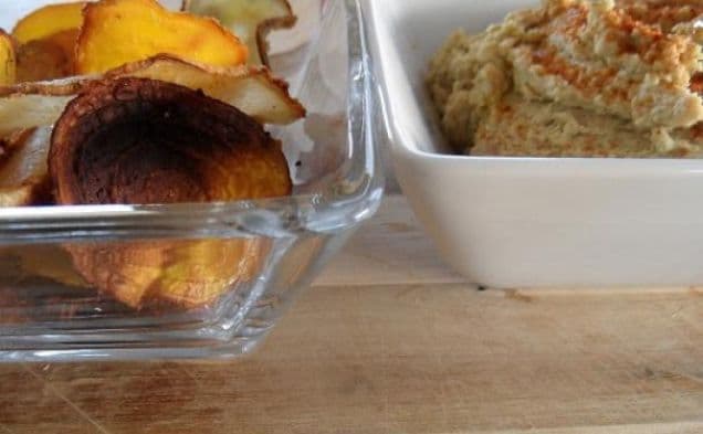 Fire-Roasted Jalapeño Hummus with Turnip and Beet Chips