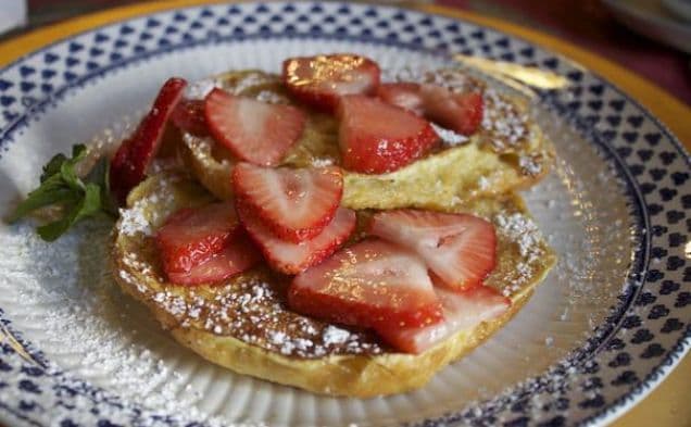 French Toast Croissants with Strawberries