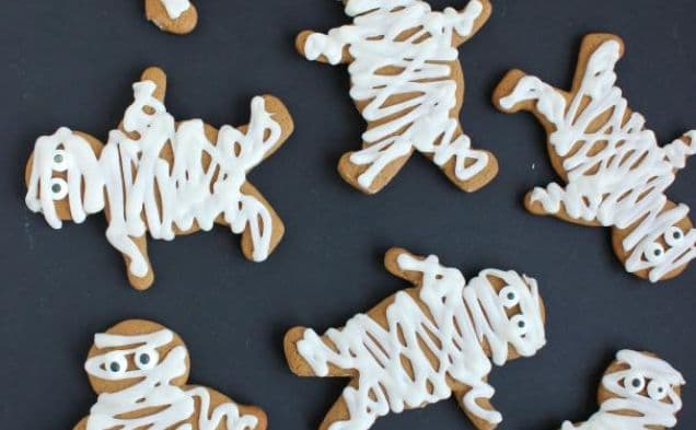 Gingerbread Mummies