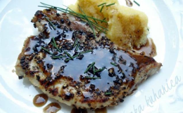 Glazed pork chops