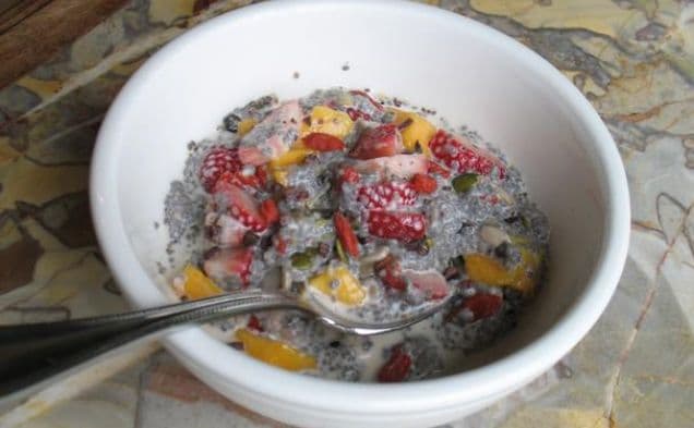 Goldilocks Chia Seed Porridge