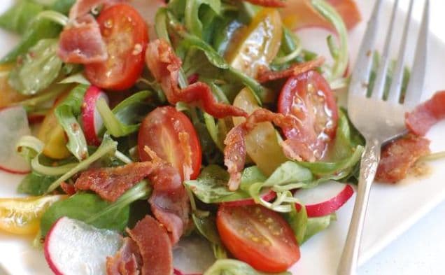 Lamb’s Lettuce & Crispy Bacon Salad