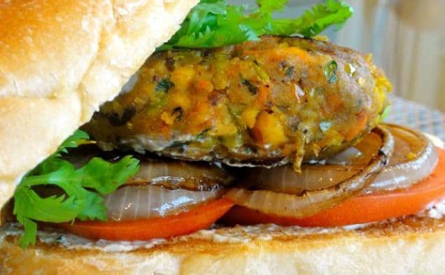 Masala-Tofu Burger