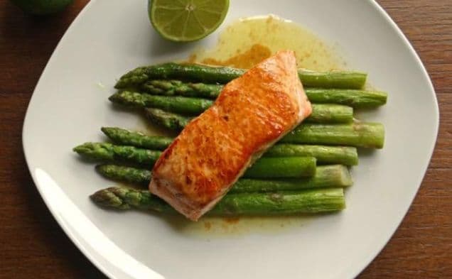 Pan-seared salmon with brown butter lime sauce and roasted asparagus