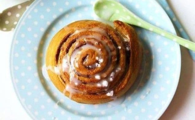 Skillingsbollar - Norwegian Cinnamon and Sugar Rolls