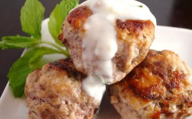 Spiced Lamb Meatballs With Lemon Mint Yogurt Sauce