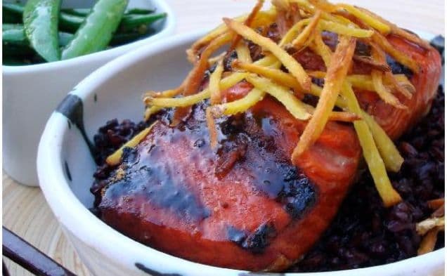 Sweet-N-Smoky Salmon With Ginger Mahogany Rice