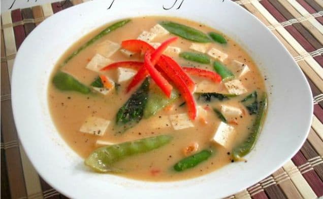 Thai Coconut Curry Soup